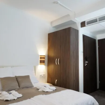 酒店 Irisz Nyíregyháza