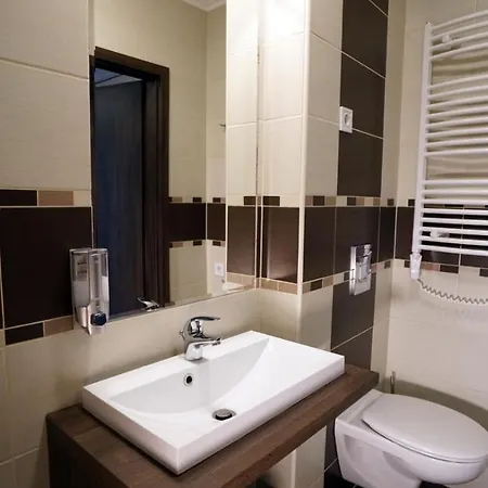 Irisz 酒店 Nyíregyháza