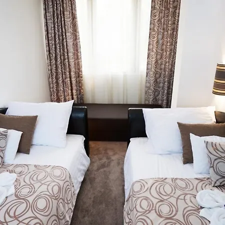 Irisz 3* Nyíregyháza