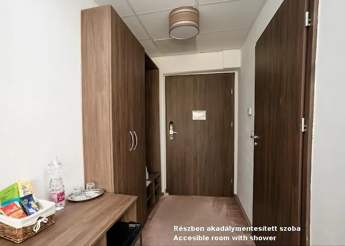 Hotel Irisz